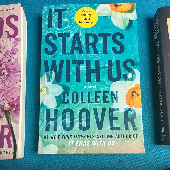 Colleen Hoover 9 Book Bundle - Picture 3 of 10